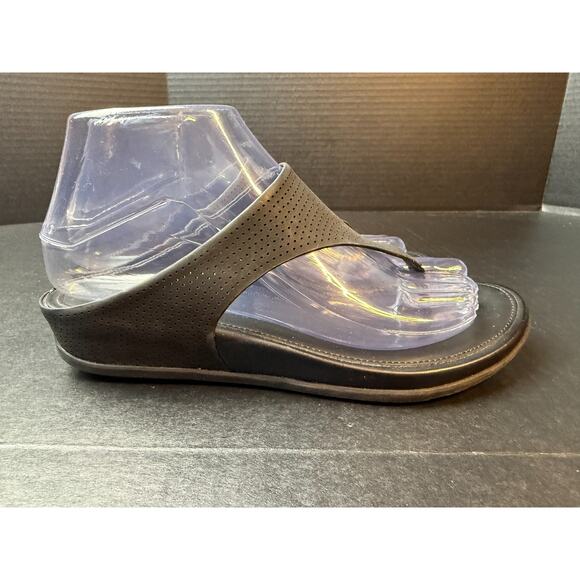 Fitflop Shoes - FitFlop Banda Sandals Women's Sz 7 Black Leather Comfort Thong Flip Flop Wedge